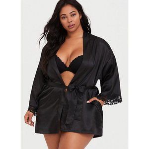 Torrid Robe
